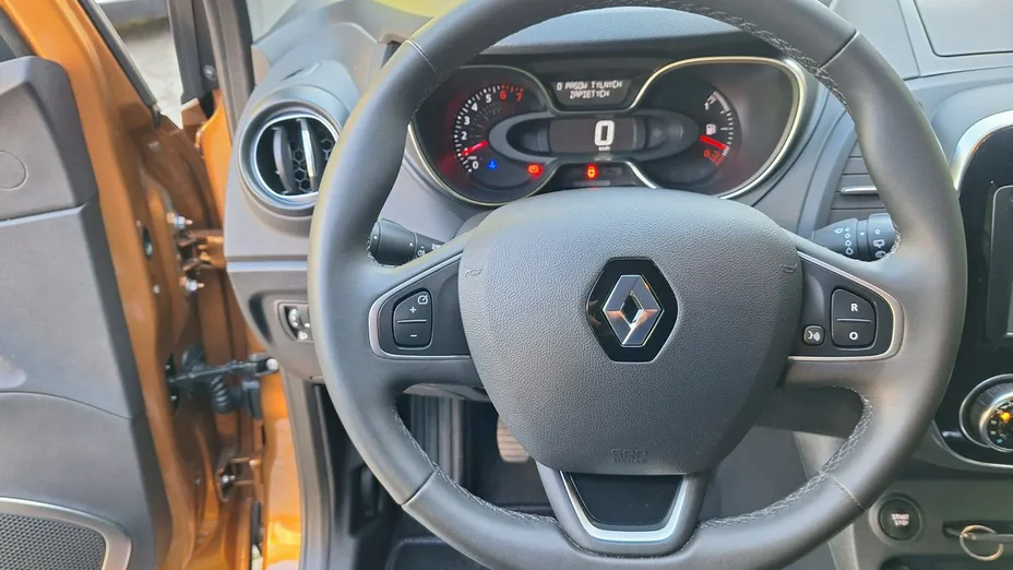 RENAULT Captur -