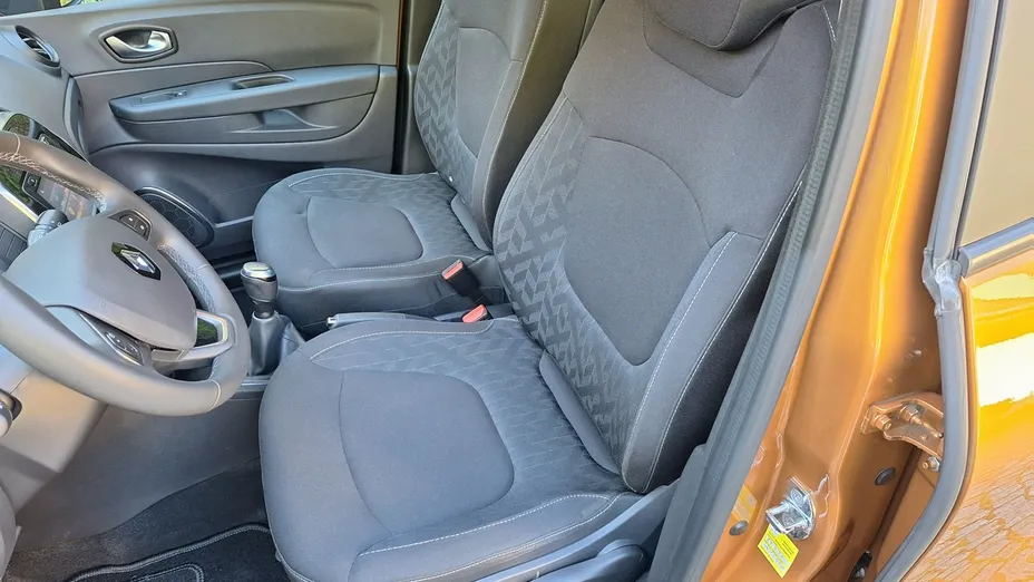 RENAULT Captur -