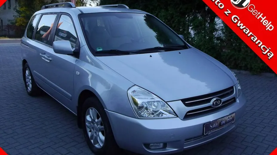 KIA Carnival -
