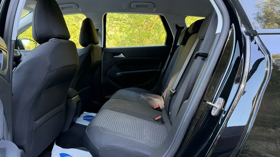 PEUGEOT 308 -