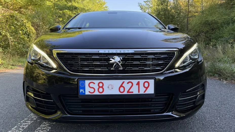 PEUGEOT 308 -