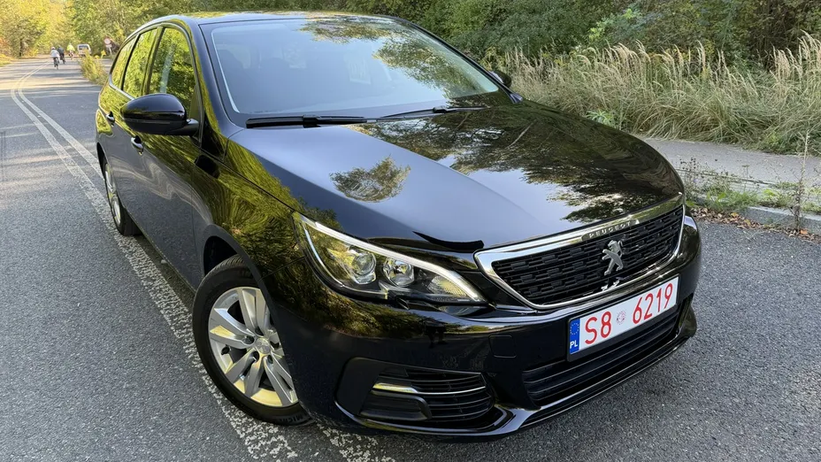 PEUGEOT 308 -