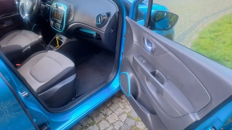 RENAULT Captur -