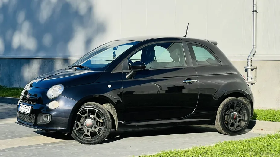 FIAT 500 -