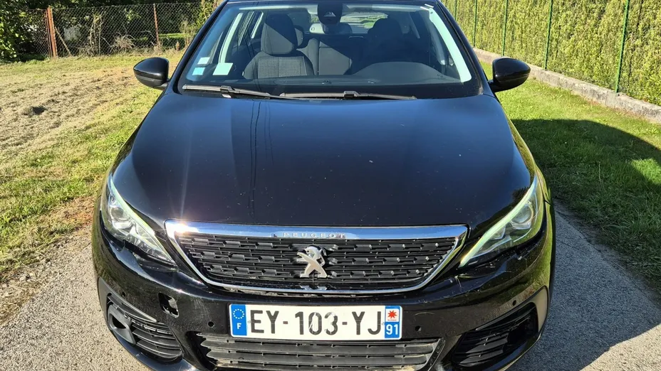 PEUGEOT 308 -