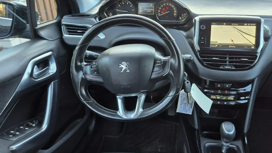PEUGEOT 2008 -