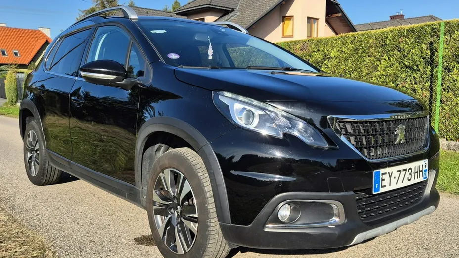 PEUGEOT 2008 -