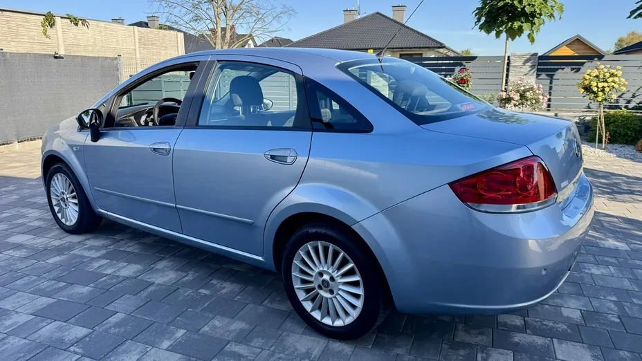 FIAT Linea -