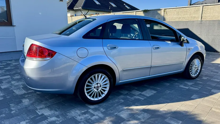 FIAT Linea -