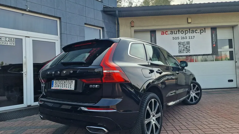 VOLVO XC60 -