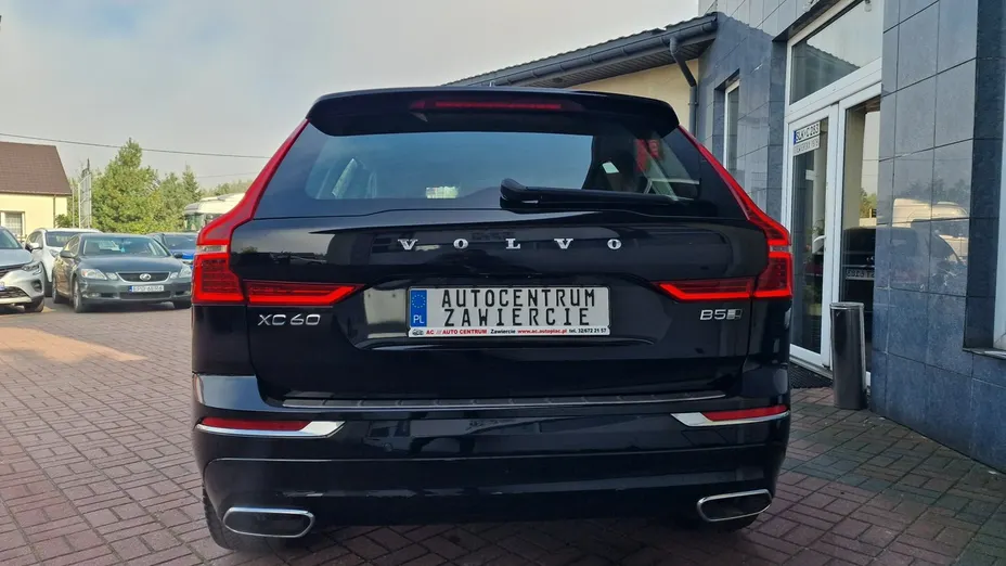 VOLVO XC60 -