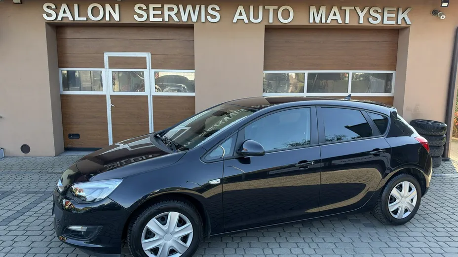 OPEL Astra -