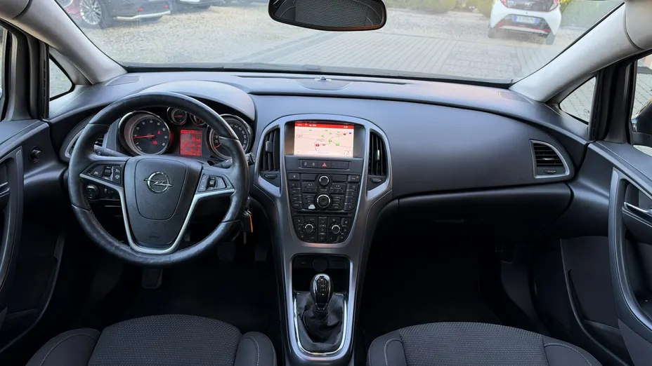 OPEL Astra -
