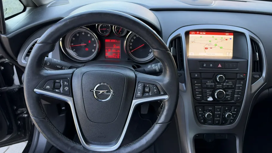 OPEL Astra -
