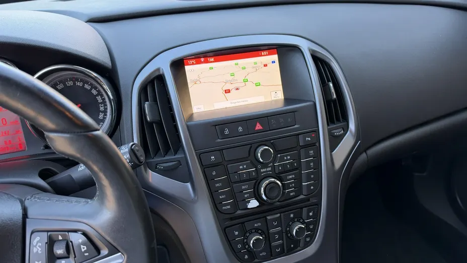 OPEL Astra -