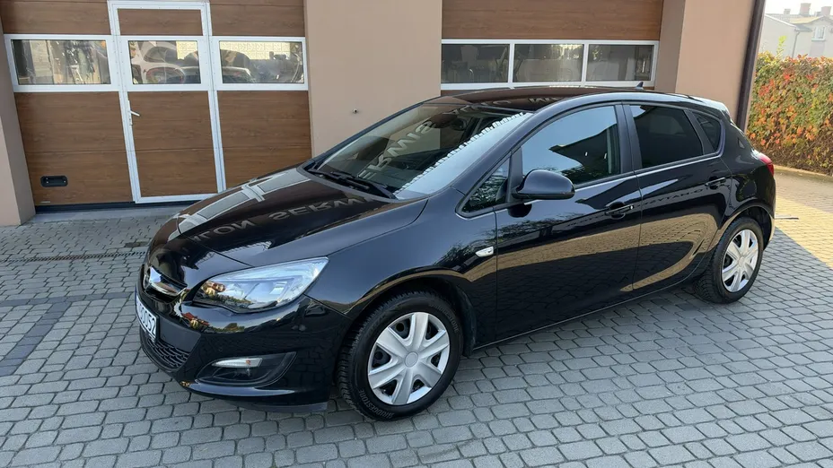 OPEL Astra -