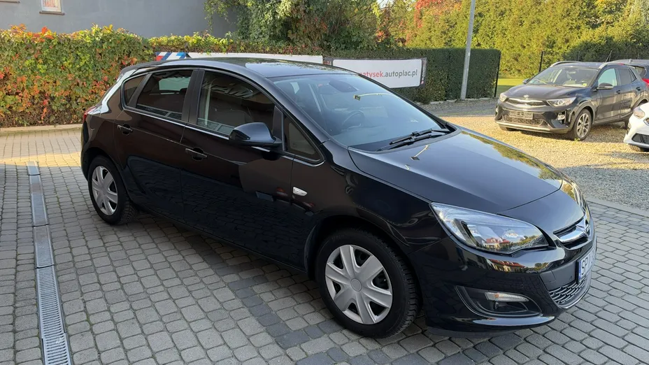 OPEL Astra -