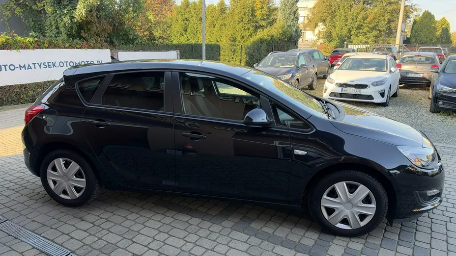 OPEL Astra -