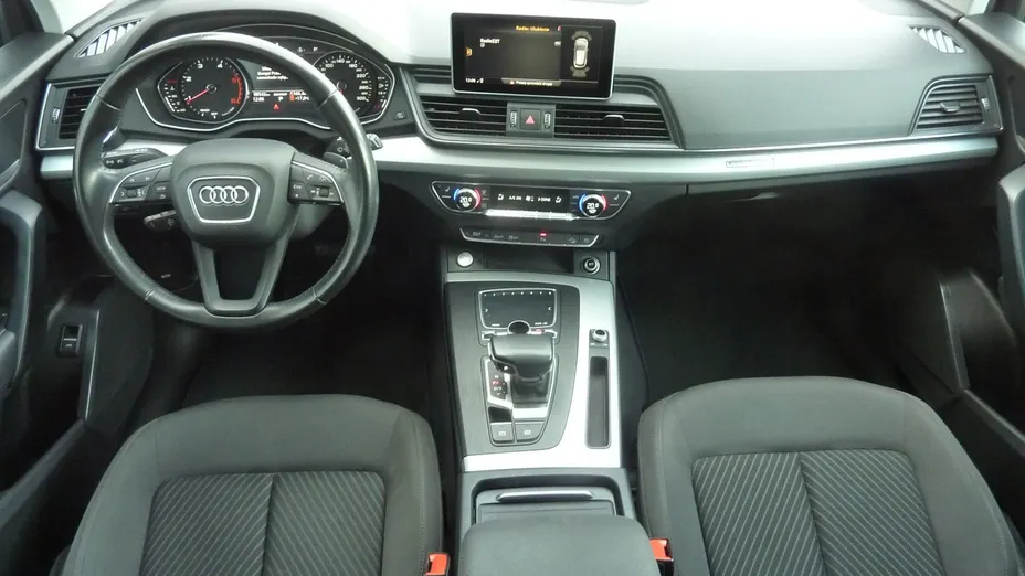AUDI Q5 -