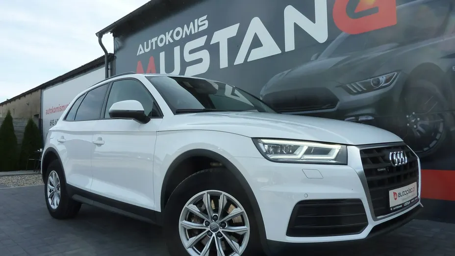 AUDI Q5 -
