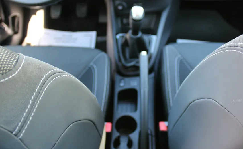RENAULT Clio -