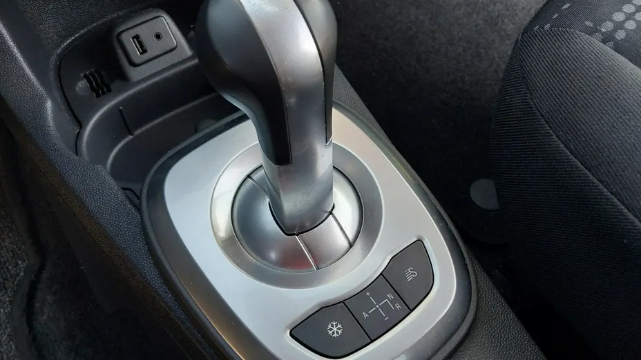 OPEL Corsa -