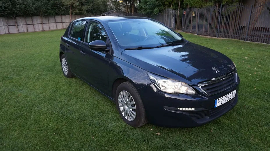 PEUGEOT 308 -