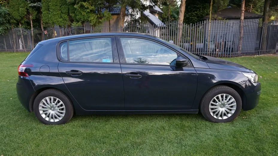 PEUGEOT 308 -