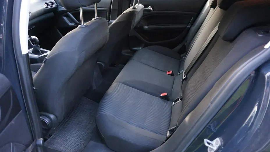 PEUGEOT 308 -