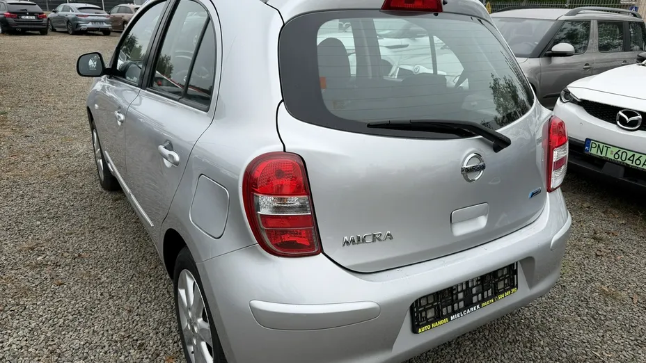 NISSAN Micra -