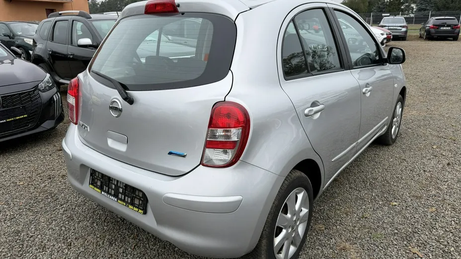 NISSAN Micra -