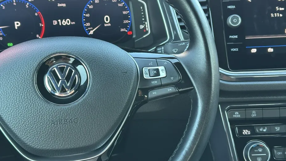 VOLKSWAGEN T-ROC -