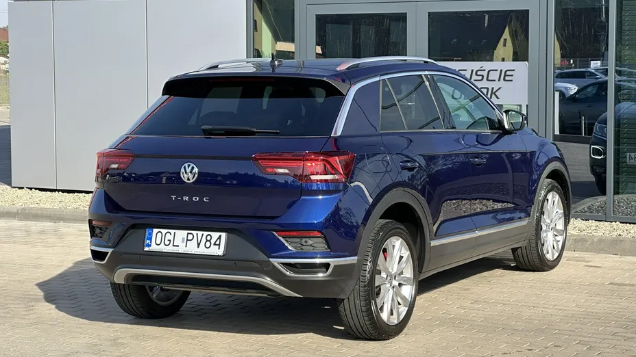VOLKSWAGEN T-ROC -