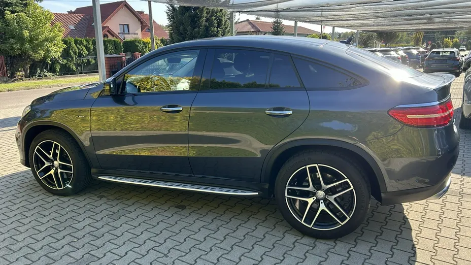 MERCEDES-BENZ GLE -