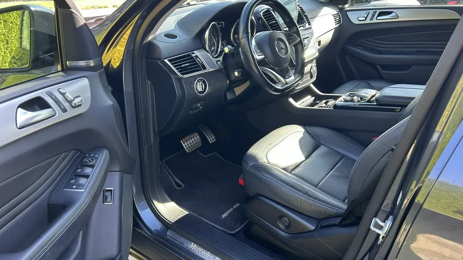 MERCEDES-BENZ GLE -
