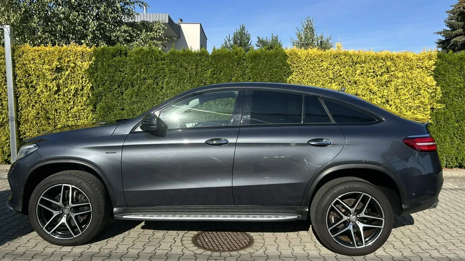 MERCEDES-BENZ GLE -