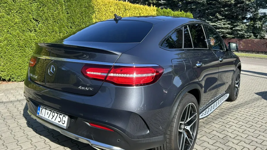 MERCEDES-BENZ GLE -