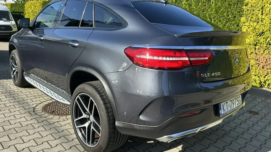 MERCEDES-BENZ GLE -