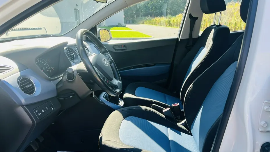 HYUNDAI i10 -
