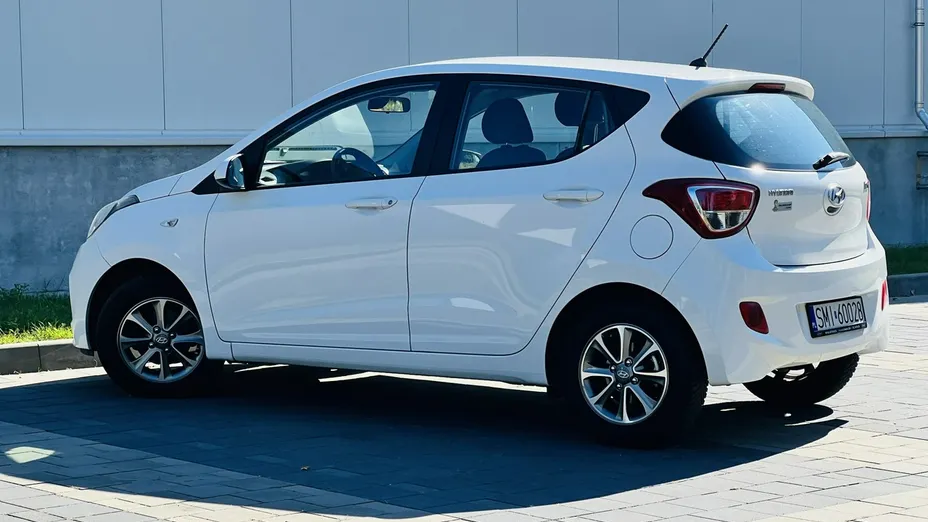 HYUNDAI i10 -