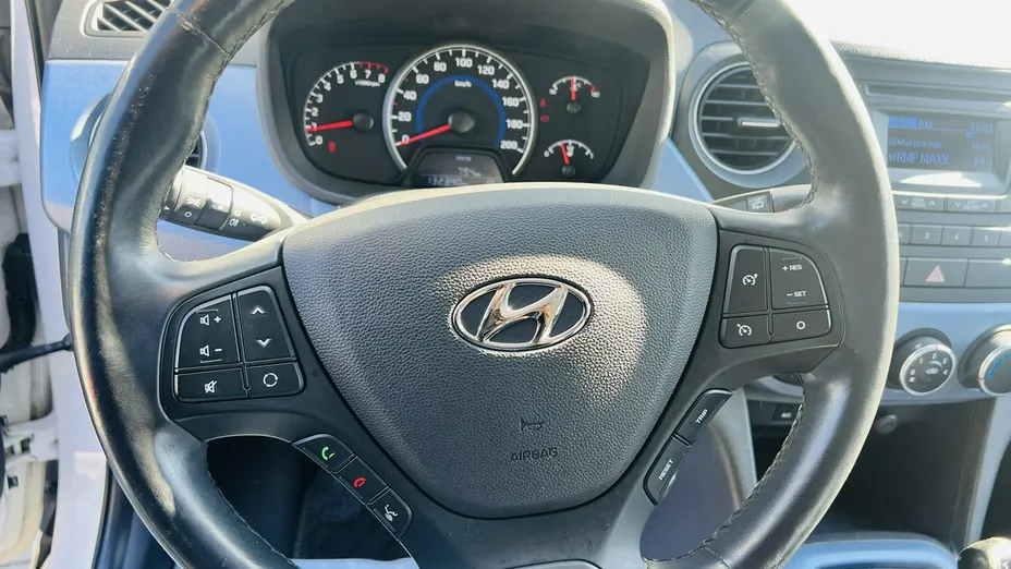 HYUNDAI i10 -