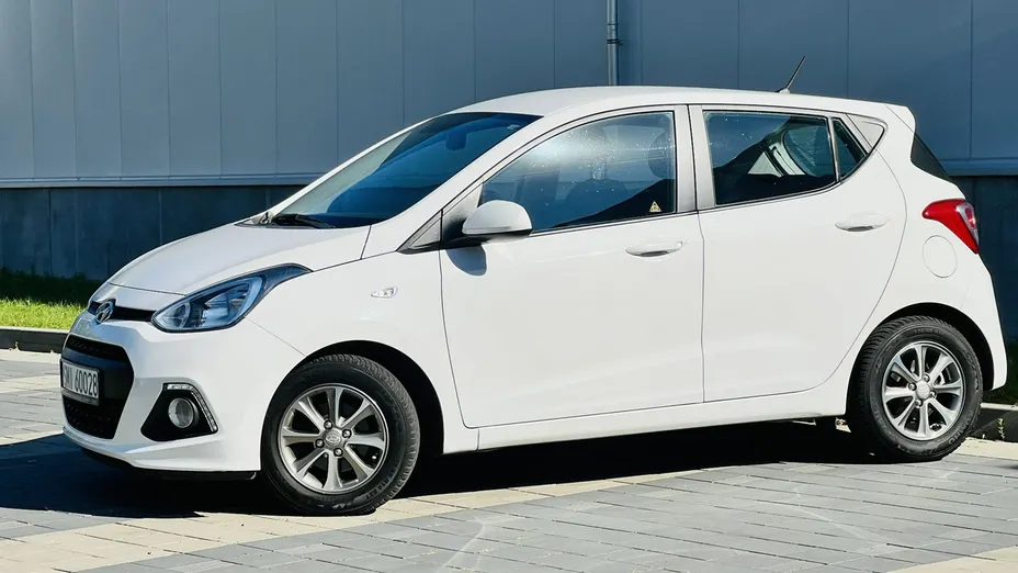 HYUNDAI i10 -