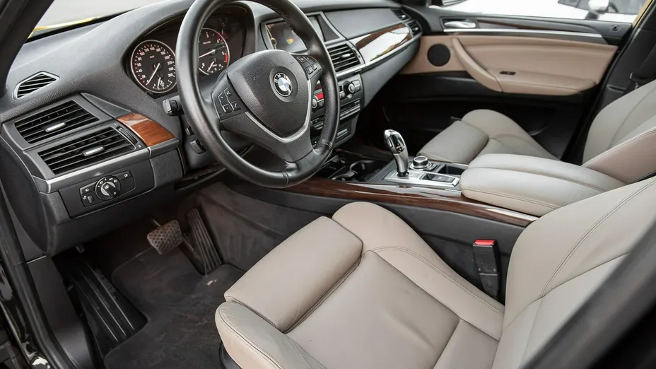 BMW X5 -