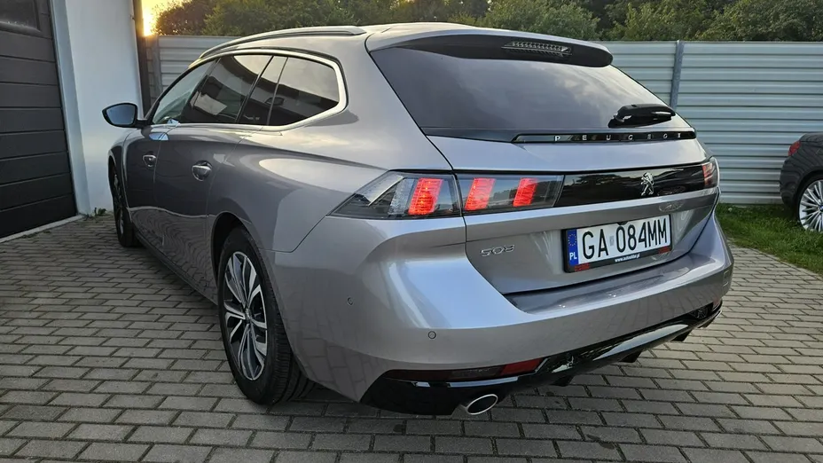 PEUGEOT 508 -