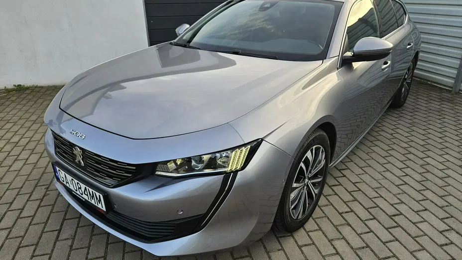 PEUGEOT 508 -