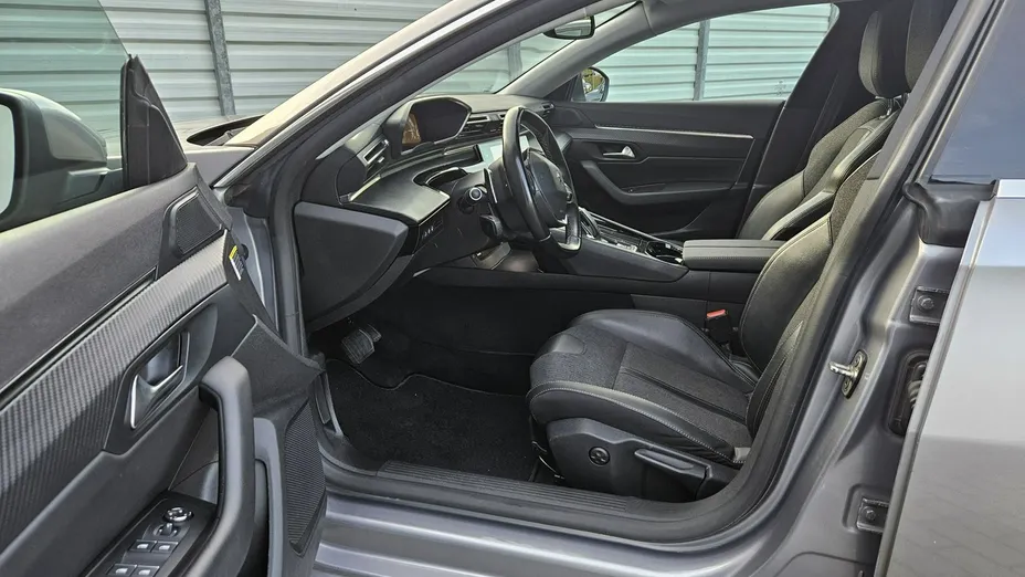 PEUGEOT 508 -