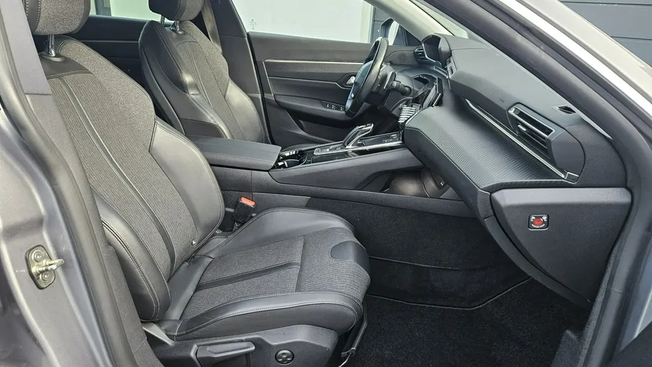 PEUGEOT 508 -