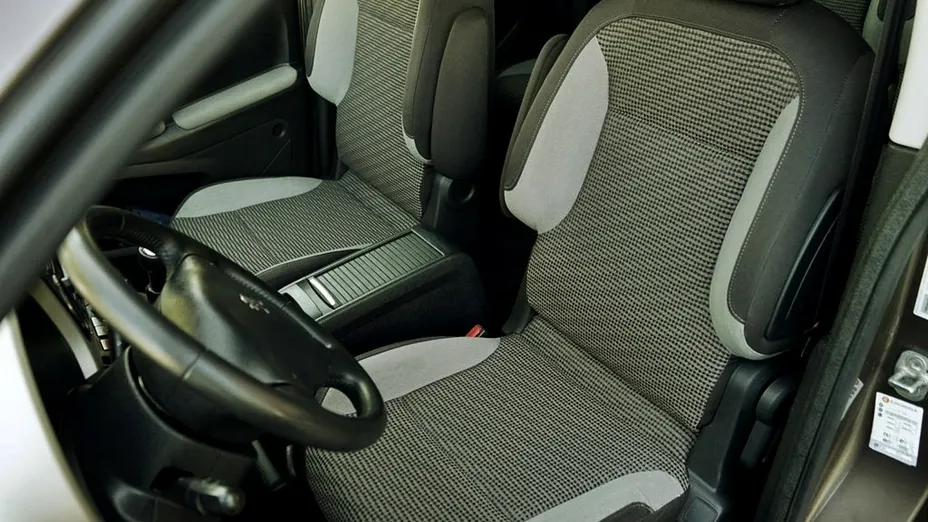 PEUGEOT Partner -