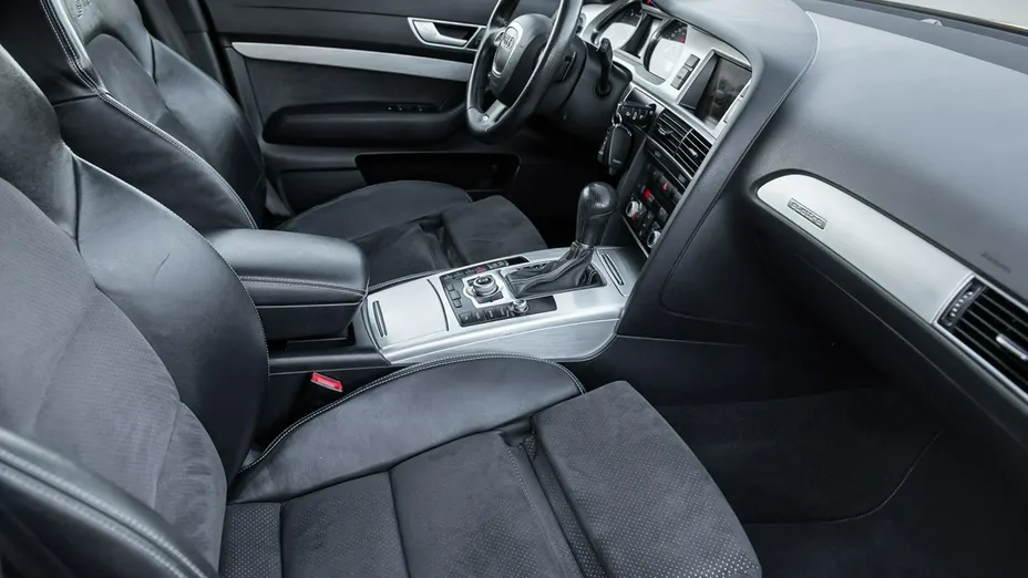 AUDI A6 Avant -