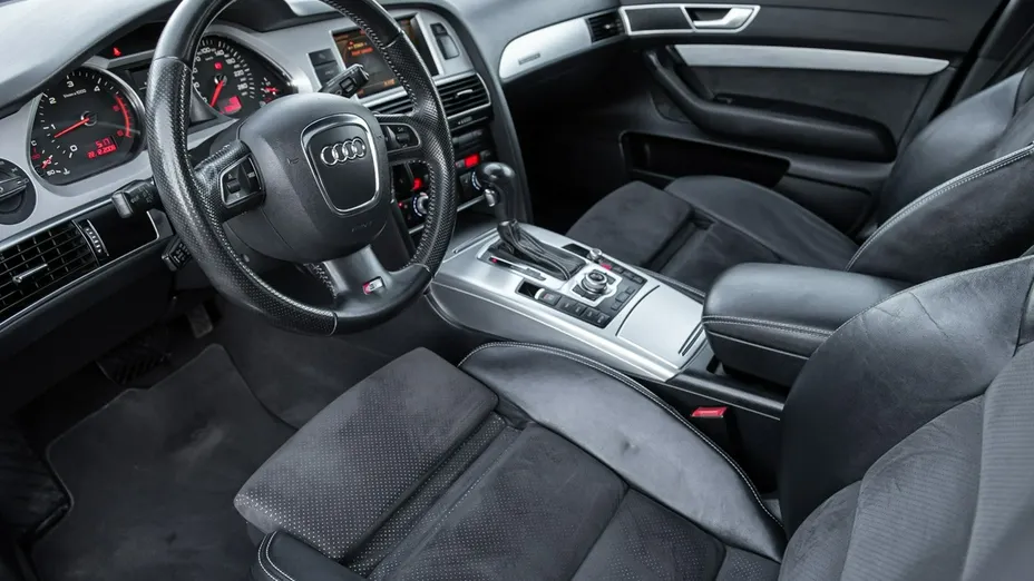 AUDI A6 Avant -